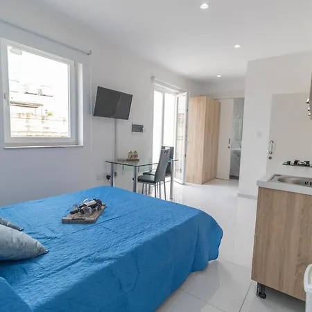 !! Studio Penthouse !! Marina !! Three Cities , Valletta * Cospicua